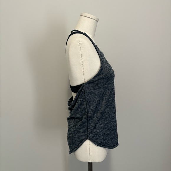 Lululemon Raise The Barre Tank Low Back Workout Tank Top With Sports Bra Size 6 - Picture 11 of 16